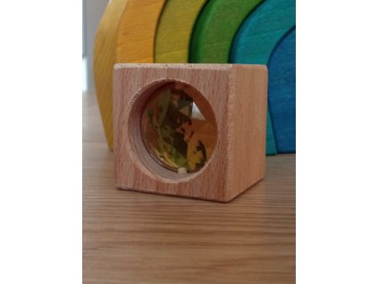 Krychlová kuk-kostka se sklíčky