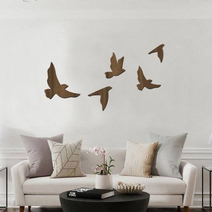 drevena dekorace letajci ptaci orech