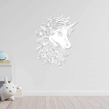 drevena dekorace unicorn bila