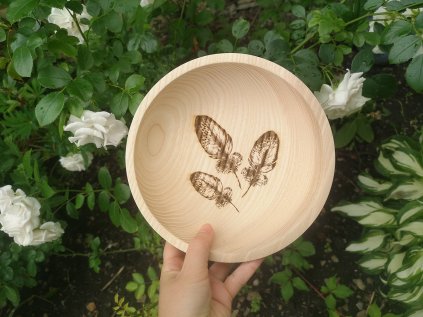 Dřevěná miska s laserovým gravírováním – PÍRKA 19 cm, dárkové balení ZDARMA  + dárkové balení + 
