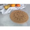 korkova podlozka pod hrnec do kuchyne pro maminku darek rucni tvorba vpalovani do dreva gravirovani Drewomila
