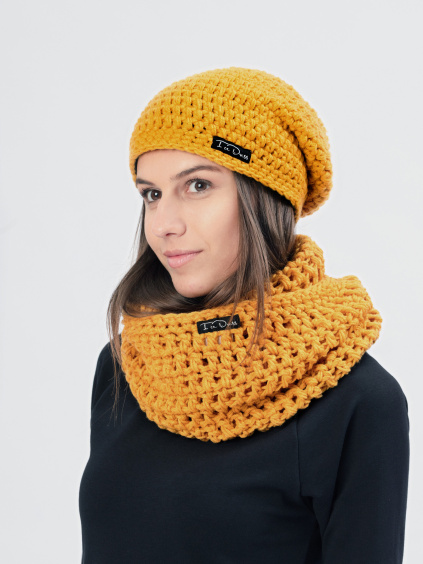 Drexiss háčkovaný set kulich homeless NUPTSE a nákrčník