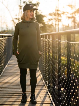 MIKINOŠATY, co si zamiluješ 🤍 Pohodlí, styl a teplo v jednom. Kapuce, kapsy a díry na palce 👉🏻 přesně ty detaily, které...