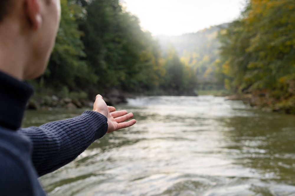 mindfulness-priroda-klid-vsimavost-vedoma-pritomnost-meditace-voda