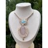 Macrame náhrdelník s Růženínem a Larimarem