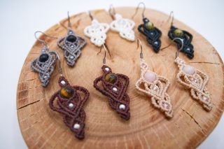 Náušnice Moudrost. ✨ Pro ženy, které si dovolily zpomalit. ✨ Dovolit si nosit to, co s tebou opravdu souzní. ✨ Protože...