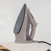 BERLINGERHAUS Žehlička napařovací 2200 W Taupe Collection BH-9594