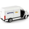 Auto kovová dodávka přepravní společnost PPL zpětný chod