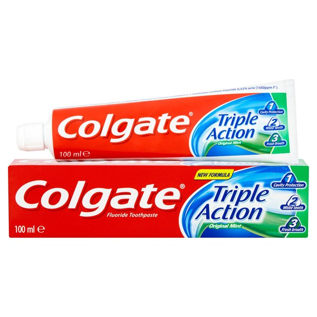 E-shop Colgate Triple Action zubná pasta 75ml
