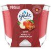 GLADE MAXI svíčka Cosy Apple & Cinnamon 224 g