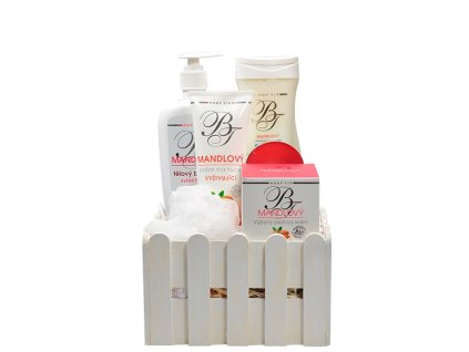 BODY TIP MANDĽA darčekové balenie s mandľovým olejom EXCLUSIVE v drevenom obale