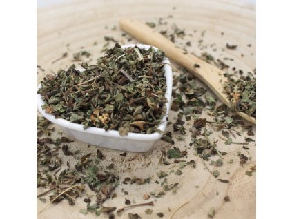 s664ca64dda608 medovka lekarska bio list narezany melissa officinalis herba melissae