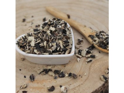 b6644b2548a758 kostihoj lekarsky koren narezany symphytum officinale radix symphyti