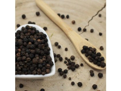 g64e35dd407449 korenie cierne cele piper nigri tot 2