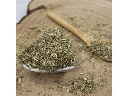 664e35c4e04699 palina vnat narezana artemisia absinthium 2