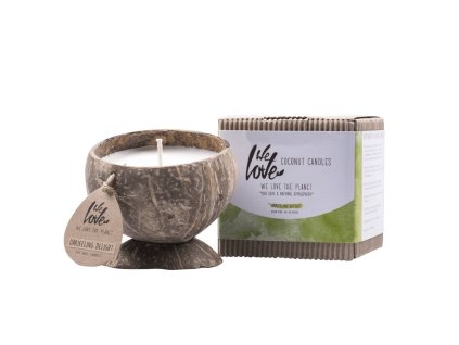 96210f1ce0787d sojova sviecka v kokosovom orechu darjeeling delight we love the planet 190 g