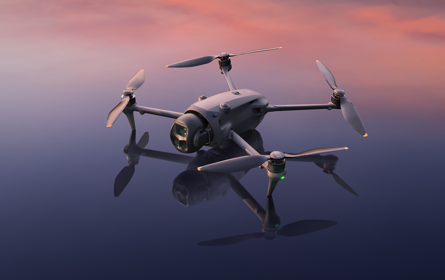 Revoluce ve vzduchu: DJI Mavic 4 Pro s 360° gimbalem a 100MP kamerou