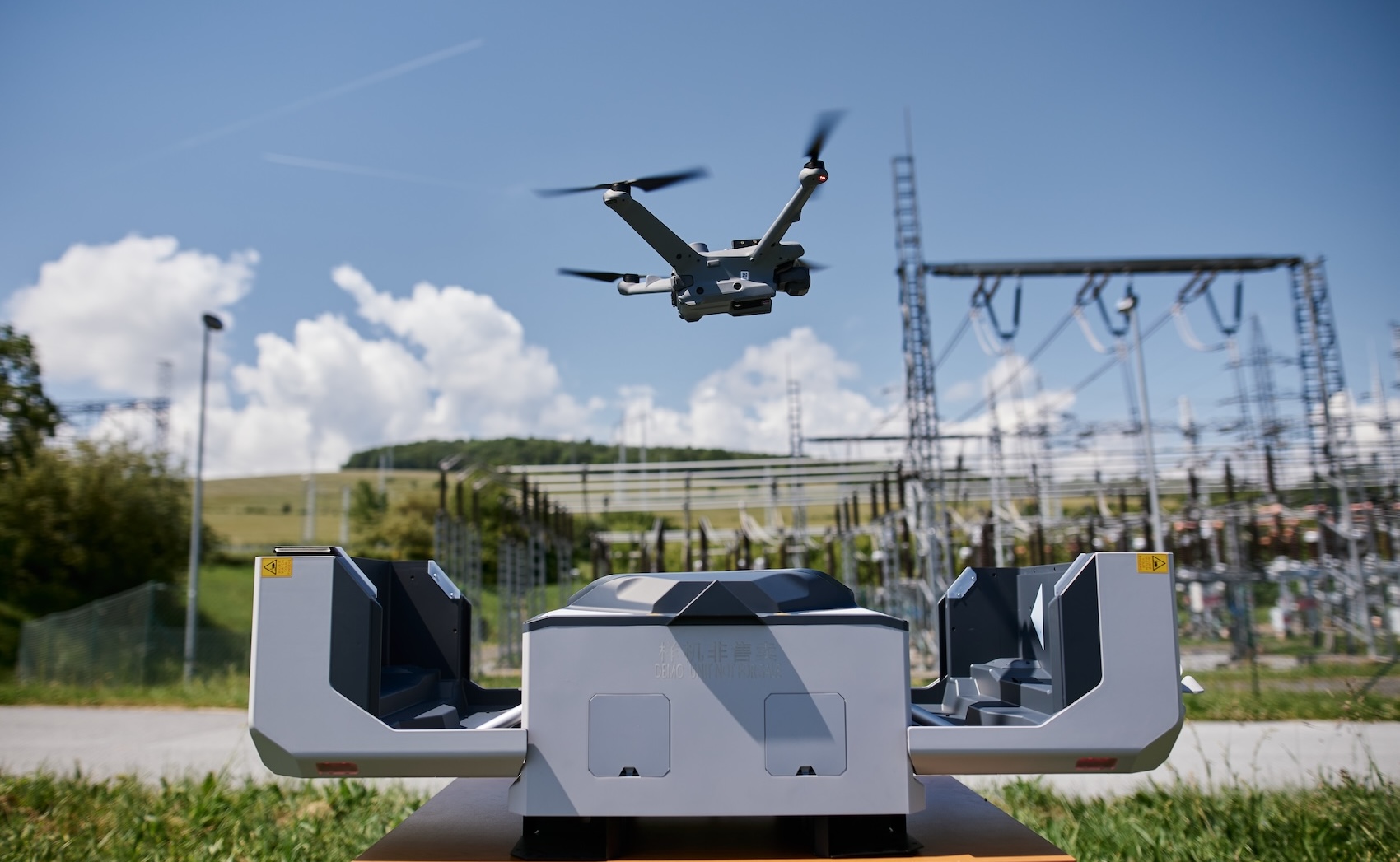 DJI Dock 2 a Matrice 3TD pri prvom BVLOS lete na Slovensku pre Východoslovenskú distribučnú