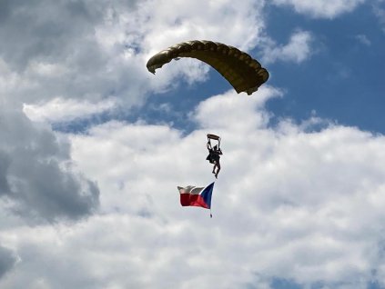 Samostatný seskok IAFF