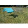 Přenosný výběh pro slepičky 220 x 103 x 103 cm se sedlovou střechou