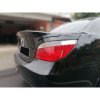 Zadní spoilery na kufr pro BMW E60 E61 – Černý lesk