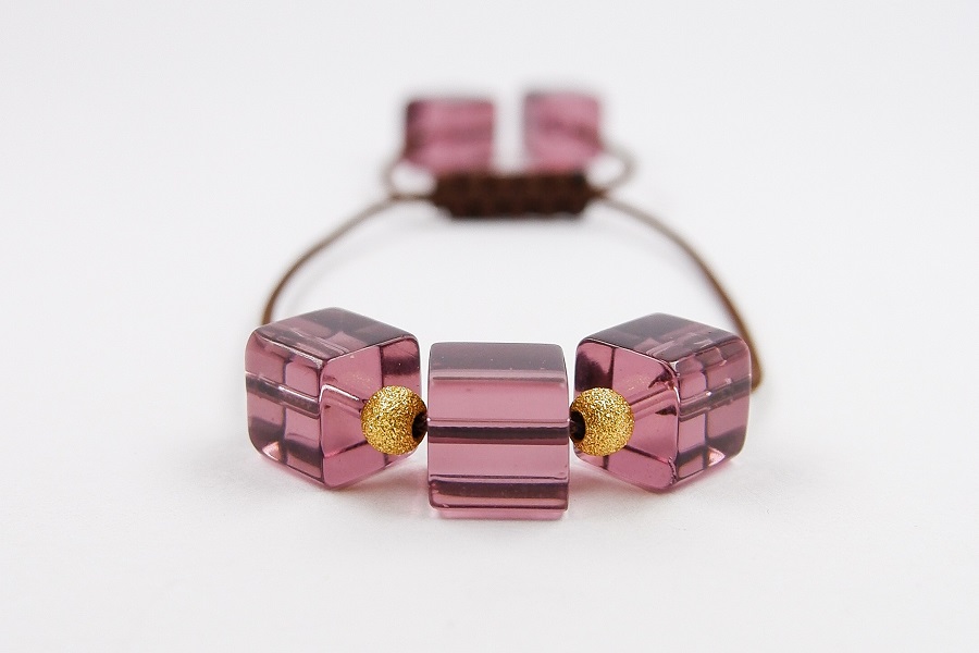 MÓDNÍ DESING vs. NÁRAMKY