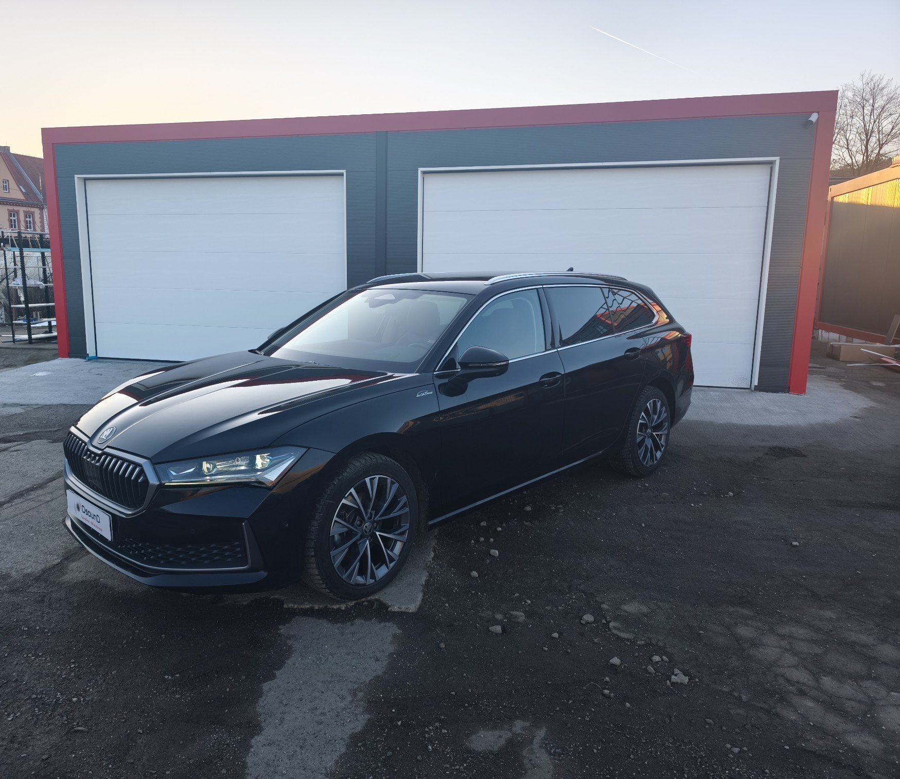 Škoda Superb IV - tlumení a odhlučnění dveří