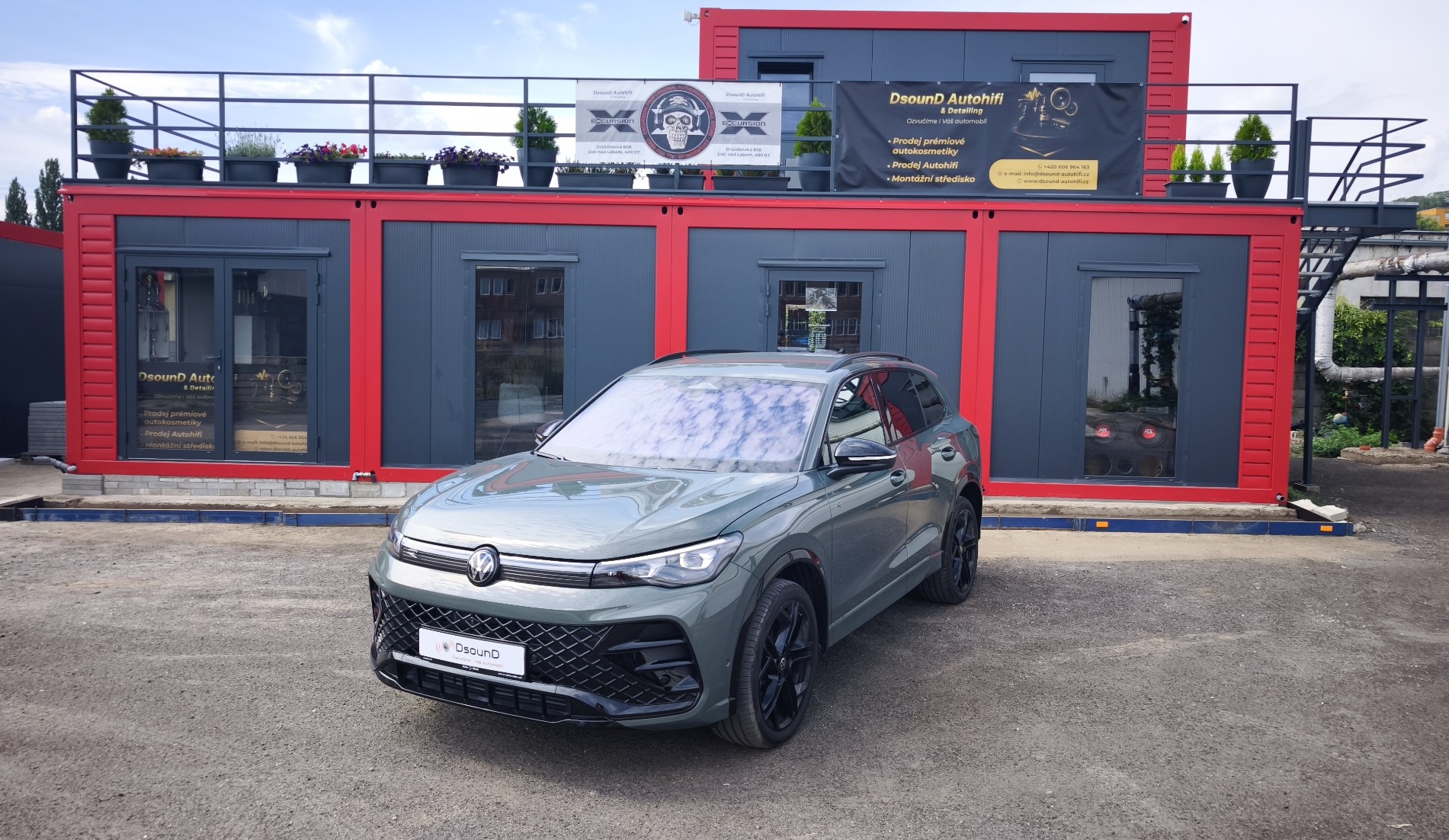 VW Tiguan R - tlumení, odhlučnění dveří a čalounění