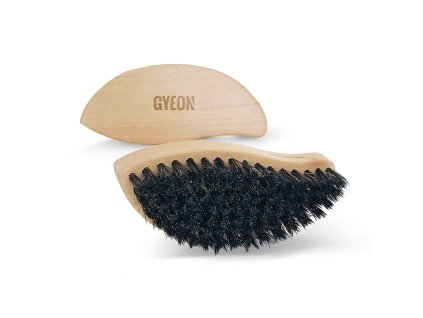 Gyeon Q2M LeatherBrush 01