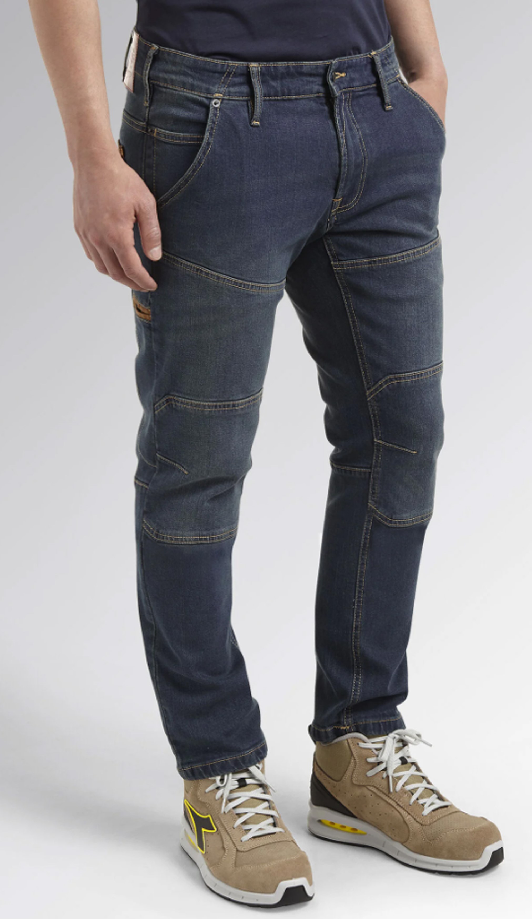 DIADORA Utility DIADORA rifle PAN STONE PLUS Veľkosť: 28