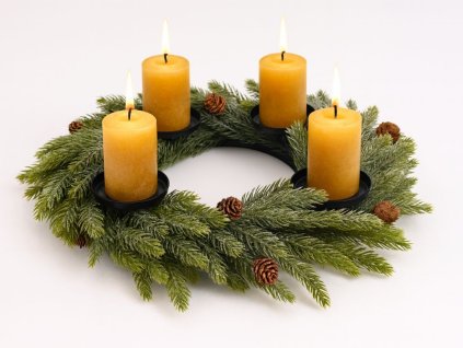 Vianoce Veniec adventný s mini šiškami jemne poprášený 43 cm(3)