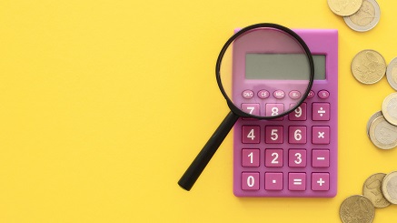 Jak na ekonomiku a finance?