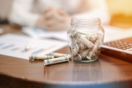 Jak si vydělat peníze?