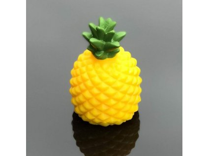 Ananas - balzám na rty