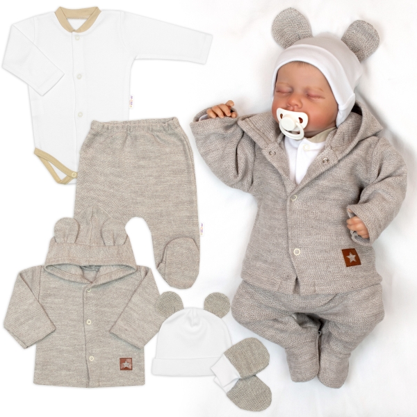 Baby Nellys Pletená sada, Star Boy 5D, body, polodupačky, svetr, čepička, rukavičky - béžová, bílá Velikost koj. oblečení: 74 (6-9m)