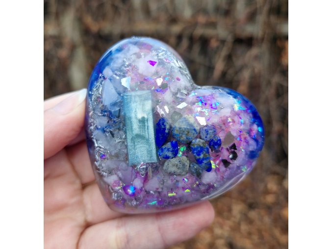 Těžítko lapis lazuli, intuice, srdce květ