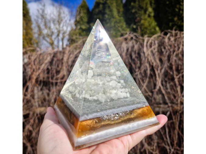 Pyramida - extrémně silná, do náročného prostředí