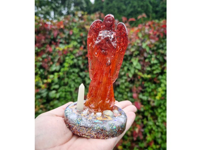 Archanděl - Anděl zemitosti, jemně fosforuje, křišťál