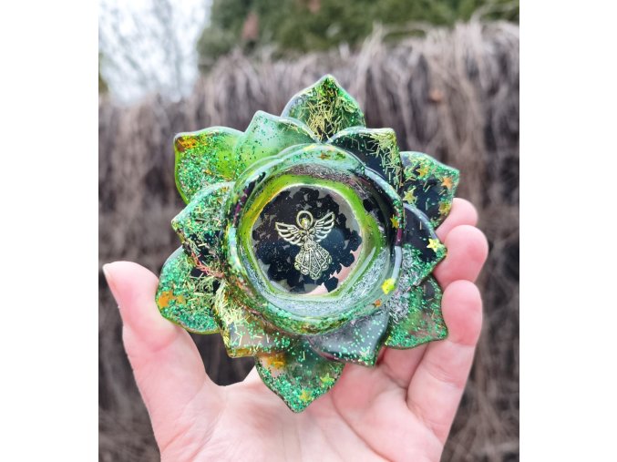 Svícen archanděl Rafael šungit, křišťál, květ velký