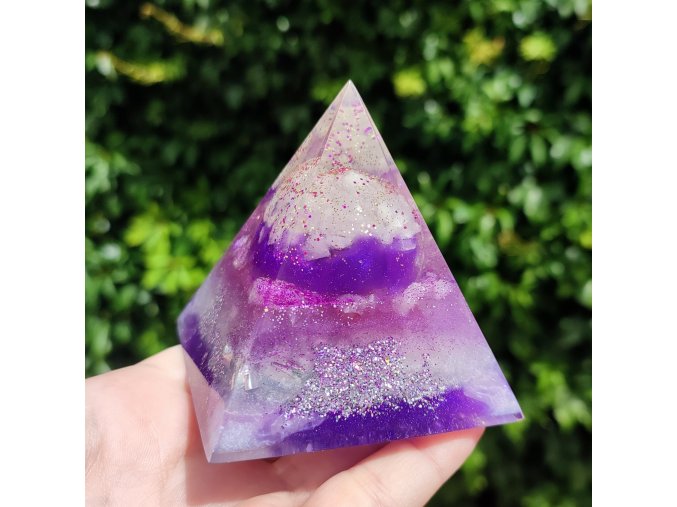 Pyramida spirituálního napojení