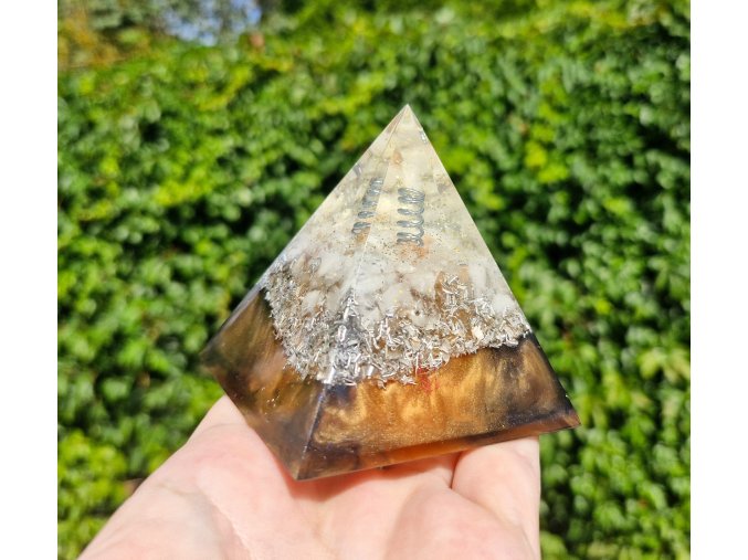 Pyramida transformátor