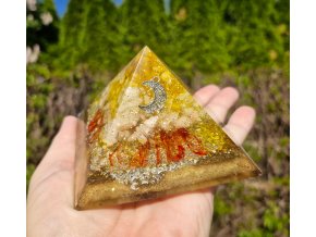 Pyramida energie vztahů, křišťál, silnější