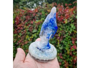 Panenka Marie, křišťál, fosforuje, menší