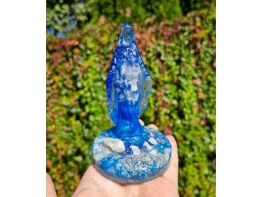 Panenka Marie, křišťál, menší