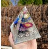 Pyramida onyx, křišťál, sodalit, květ