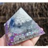 Pyramida silnější, šungit, křišťál