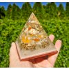 Pyramida křišťál, jemně fosforuje
