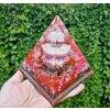 Pyramida lásková s růženínem, fosforuje, svítící