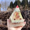 Pyramida "transformátor" s granátem
