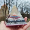 Pyramida ŠUNGIT se zlatem 24 karátů